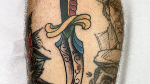 tatuagem-tradicional-adaga