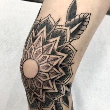 tatuagem-mandala-blackwork
